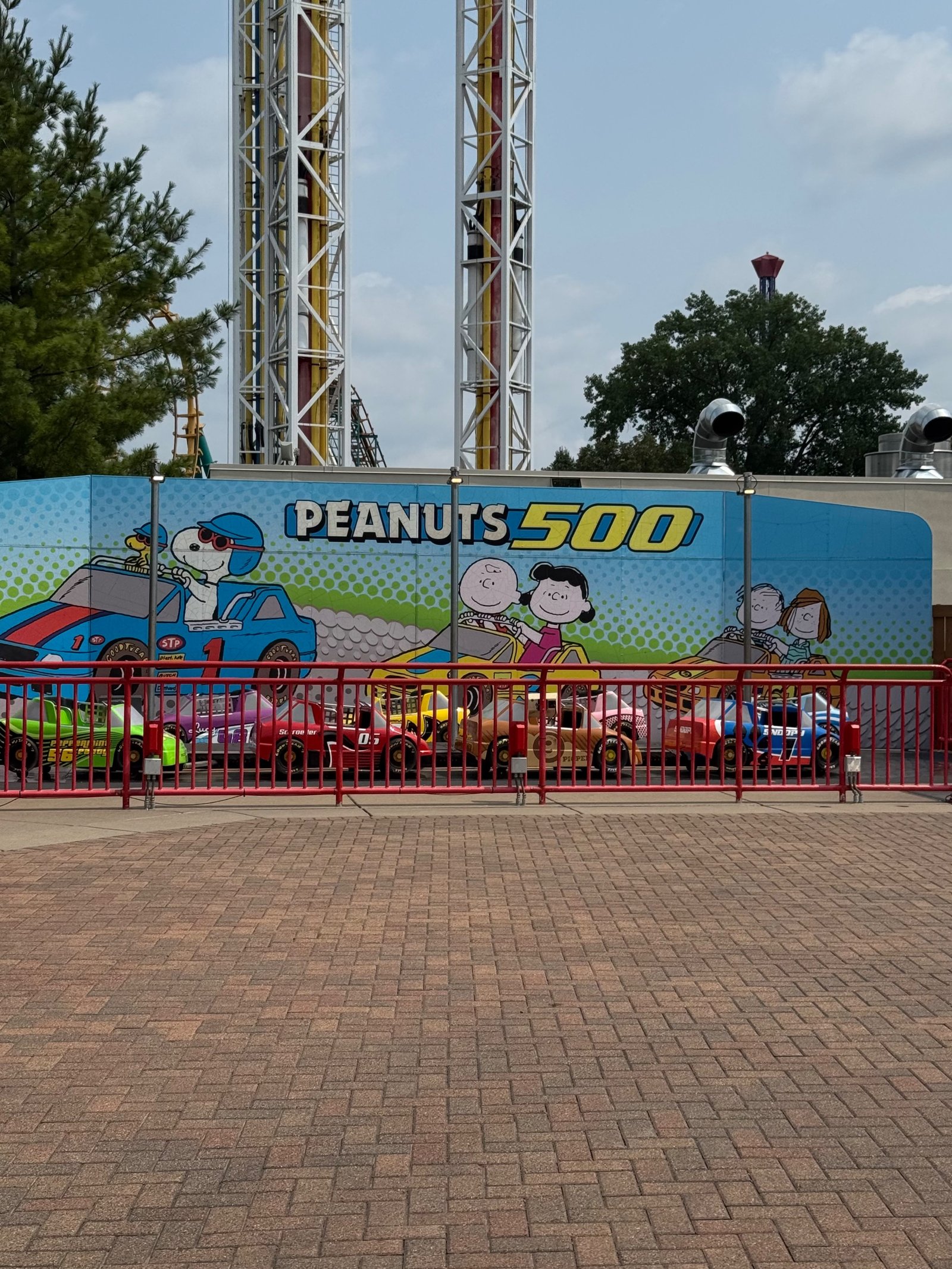PEANUTS 500