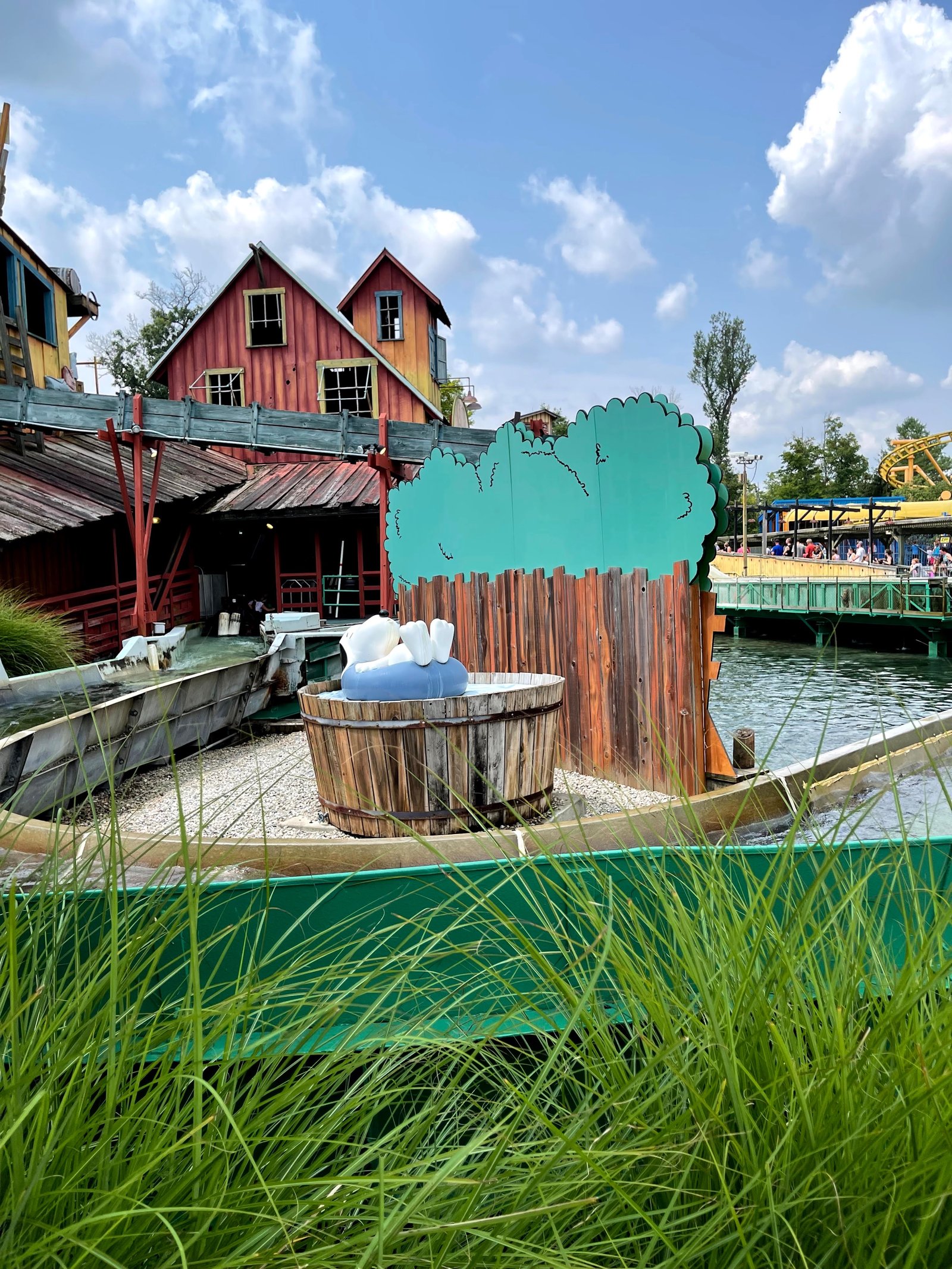 Charlie Brown's Rushing River Log Ride